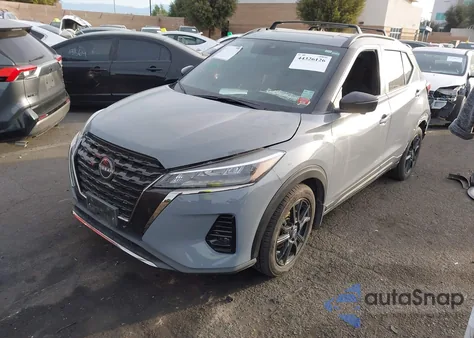 2023 Nissan Kicks Sr Xtronic Cvt z USA, uszkodzony, nr VIN 3N1CP5DV3PL470390